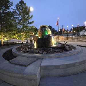 Cityhalllightsflagsfountain